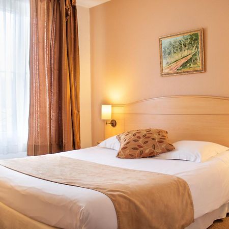 Brit Hotel Шатодён Экстерьер фото