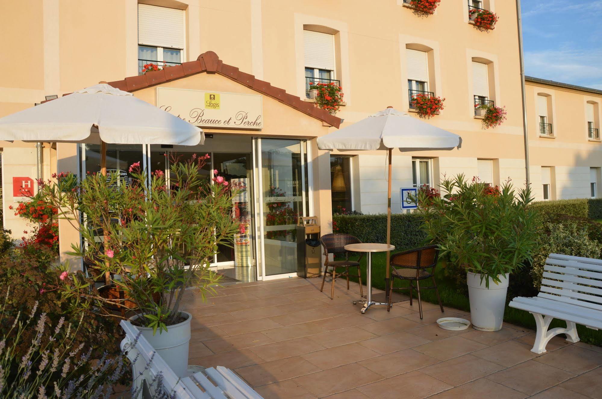 Brit Hotel Шатодён Экстерьер фото